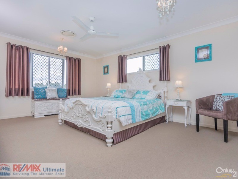 22 Astley Parade, North Lakes QLD 4509