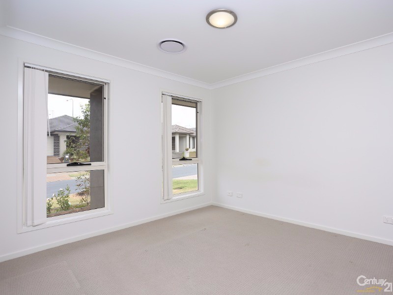 74 Mapleton Drive, North Lakes QLD 4509