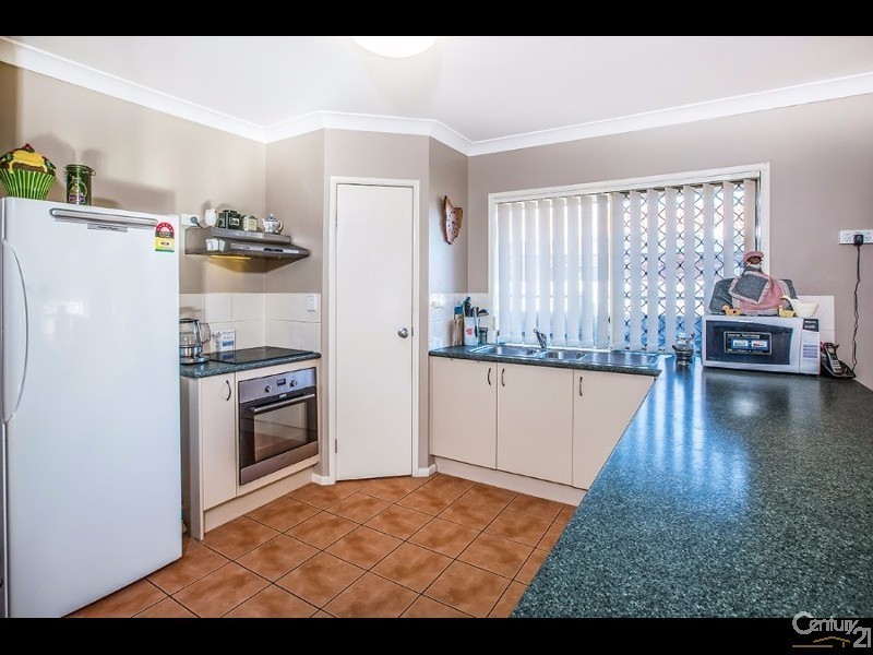15 Morwell Crescent, North Lakes QLD 4509