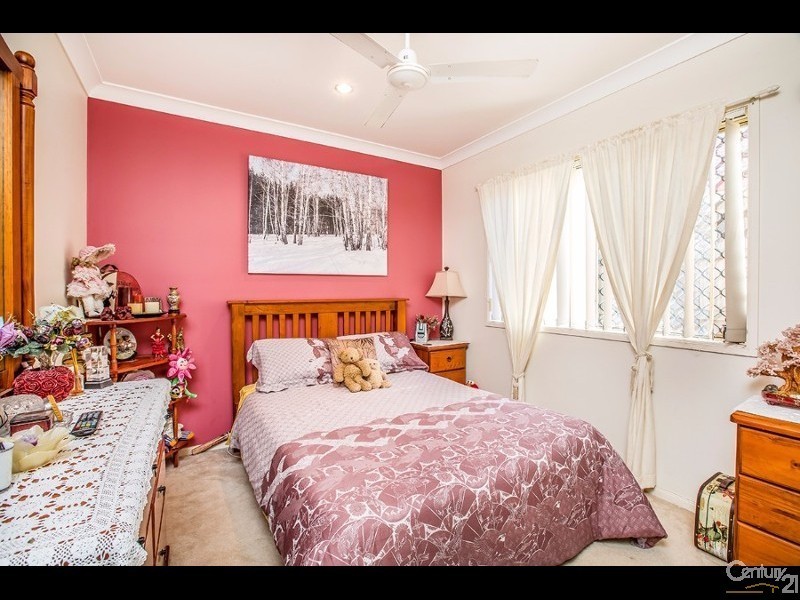 15 Morwell Crescent, North Lakes QLD 4509