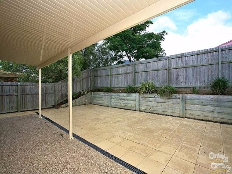 15 Morwell Crescent, North Lakes QLD 4509