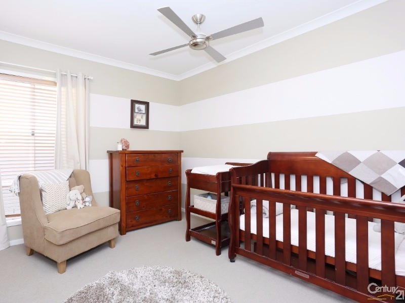 17 Lytham Street, North Lakes QLD 4509