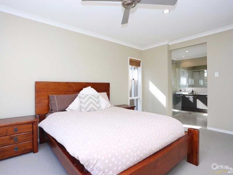 17 Lytham Street, North Lakes QLD 4509