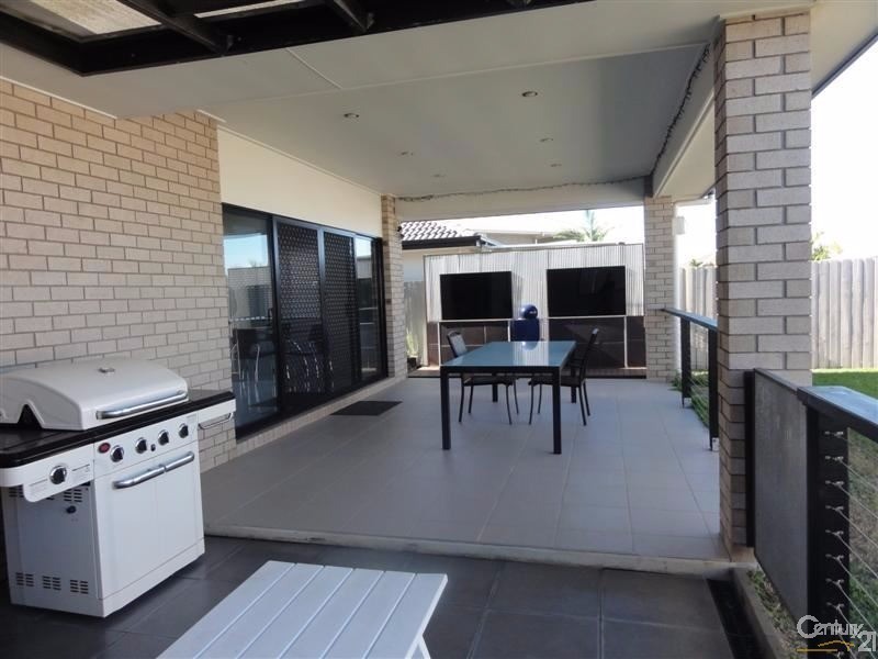 12 Morgan Street, North Lakes QLD 4509