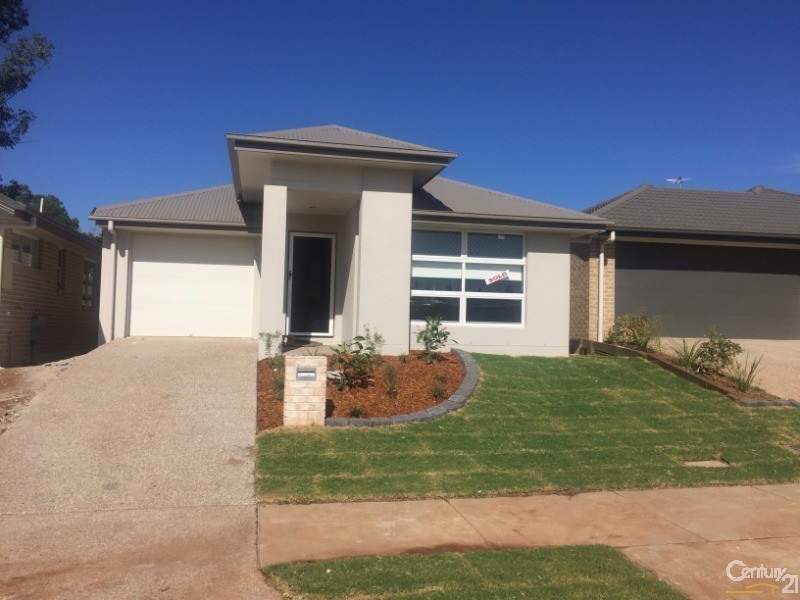 4 Shearer Crescent, Kallangur QLD 4503