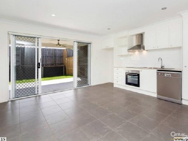 13 Fairy Wren Circuit, Dakabin QLD 4503