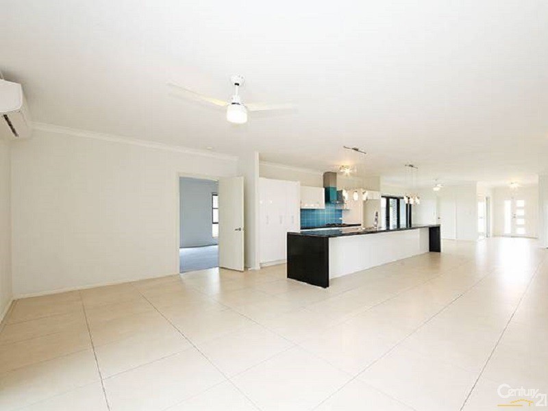 21 Lakeview Terrace, Murrumba Downs QLD 4503