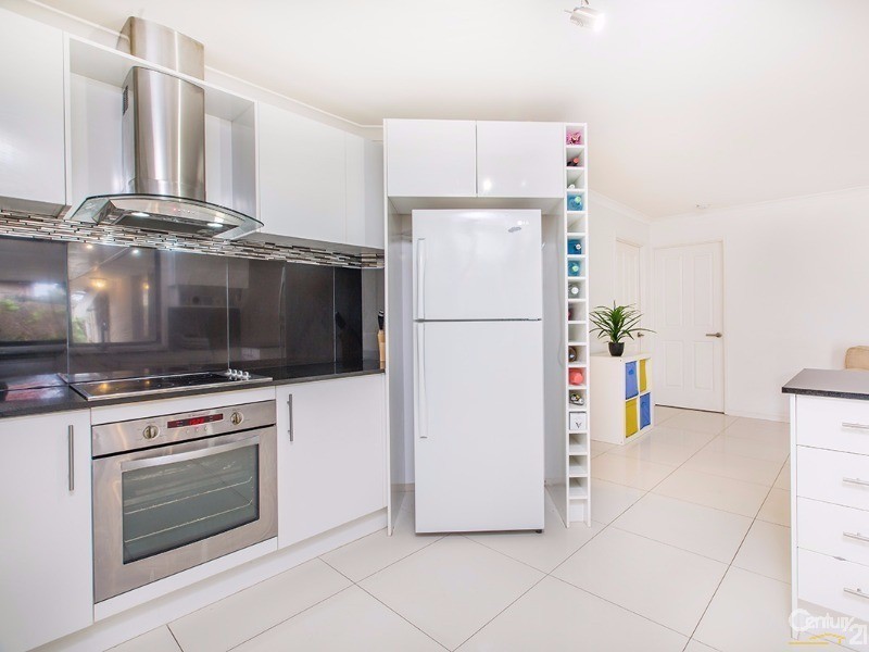 17 Songlark Court, Mango Hill QLD 4509