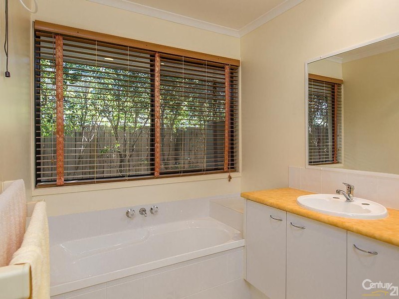 7 Jabiru Drive, Mango Hill QLD 4509