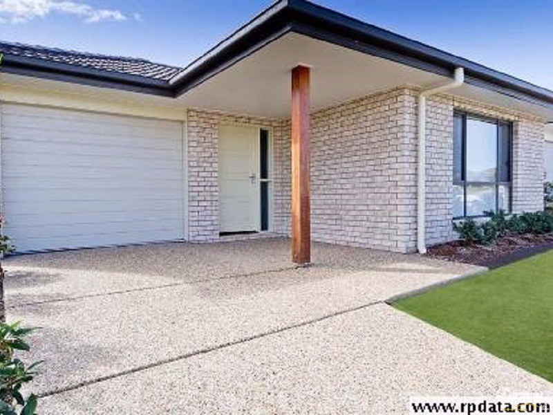 6 Melville Parade, North Lakes QLD 4509