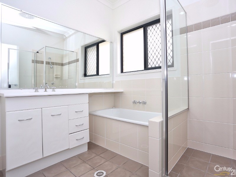 71 Cottonwood Circuit, North Lakes QLD 4509