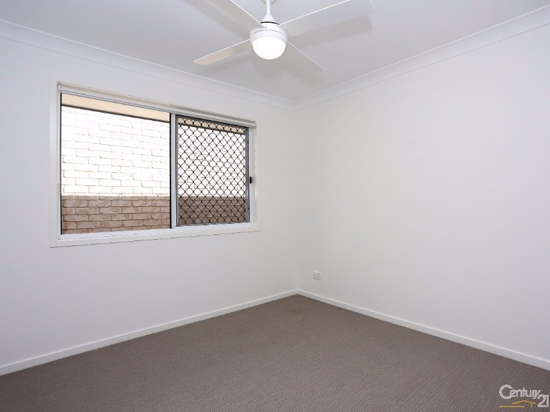 6 Shearer Crescent, Kallangur QLD 4503