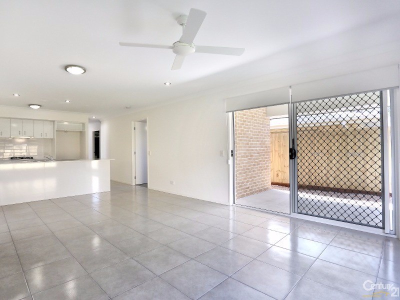 6 Shearer Crescent, Kallangur QLD 4503