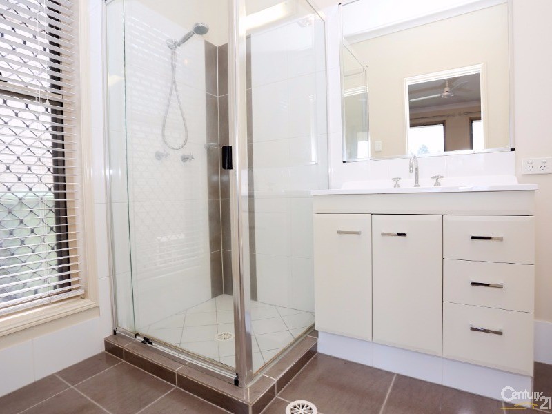 54 Gibbs Street, North Lakes QLD 4509