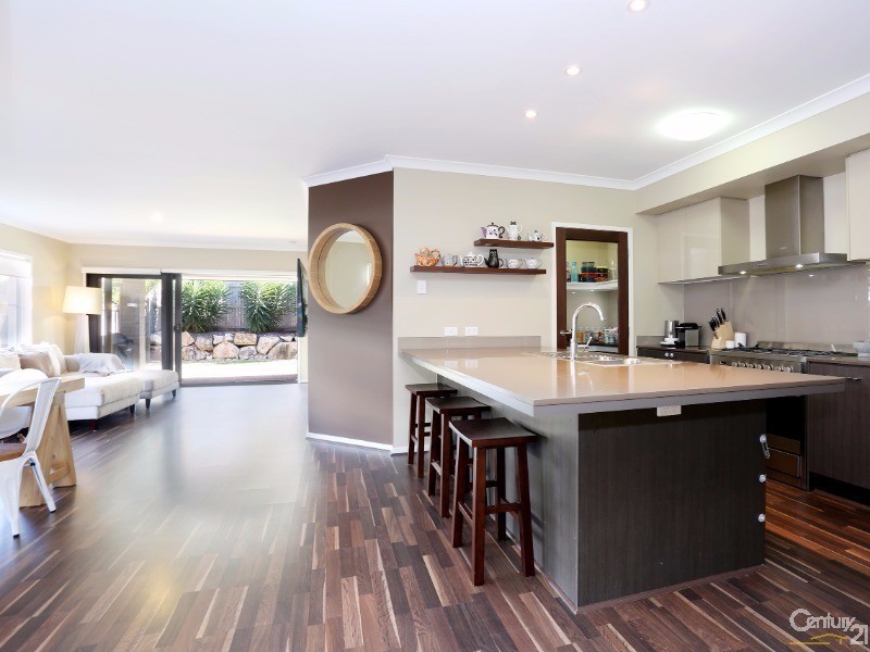 17 Lytham Circuit, North Lakes QLD 4509