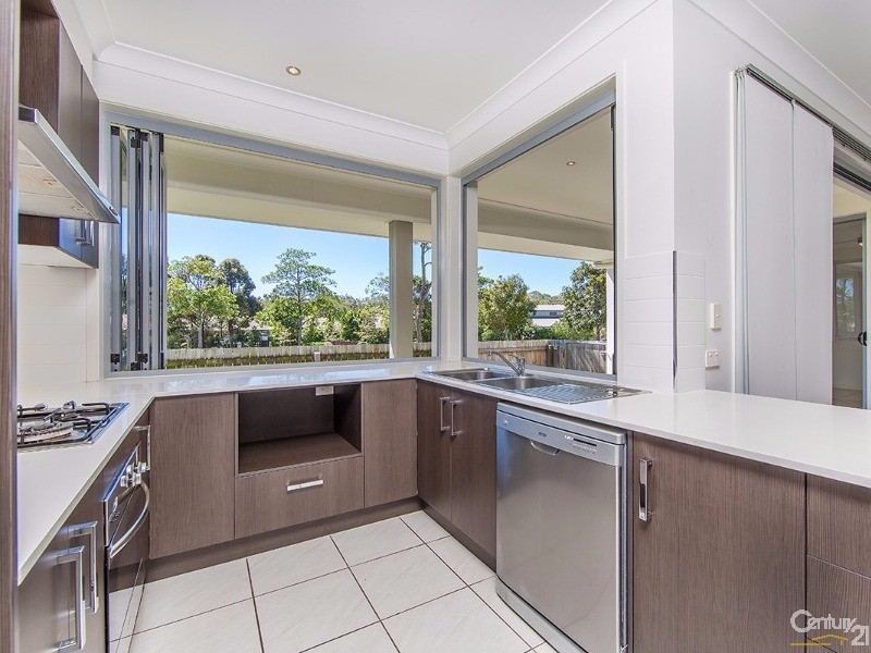 9 Kowari Crescent, North Lakes QLD 4509