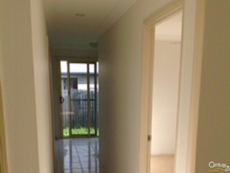 2/49 Higgs Street, Deception Bay QLD 4508