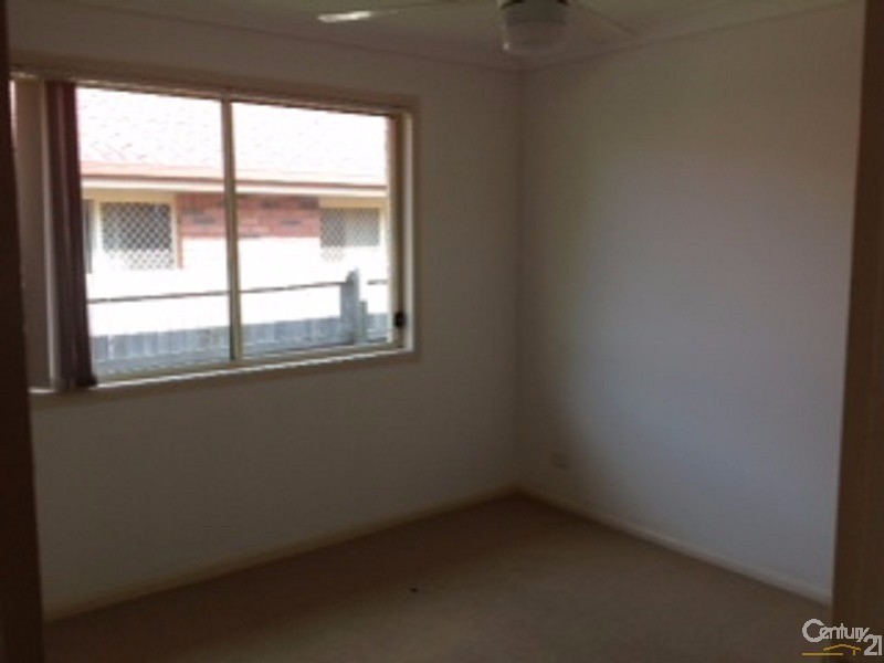 2/49 Higgs Street, Deception Bay QLD 4508