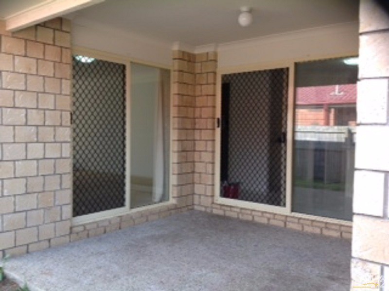 2/49 Higgs Street, Deception Bay QLD 4508