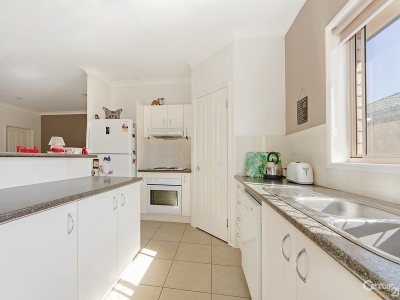 16 Brockman Street, North Lakes QLD 4509