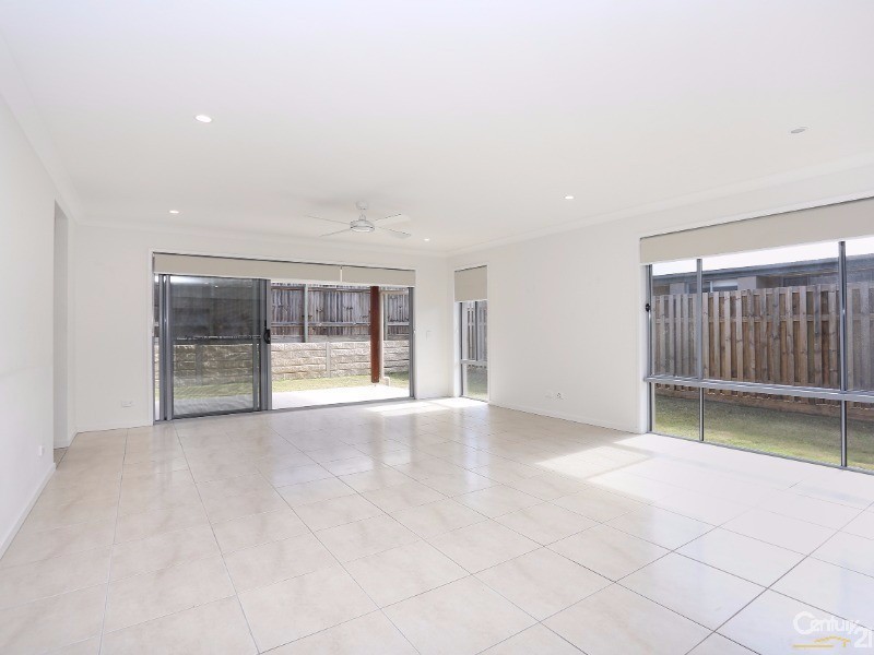 26 Parkhaven Street, Mango Hill QLD 4509