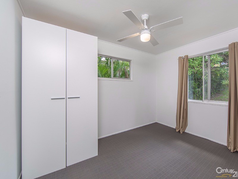 5 Glenmore St, Kallangur QLD 4503