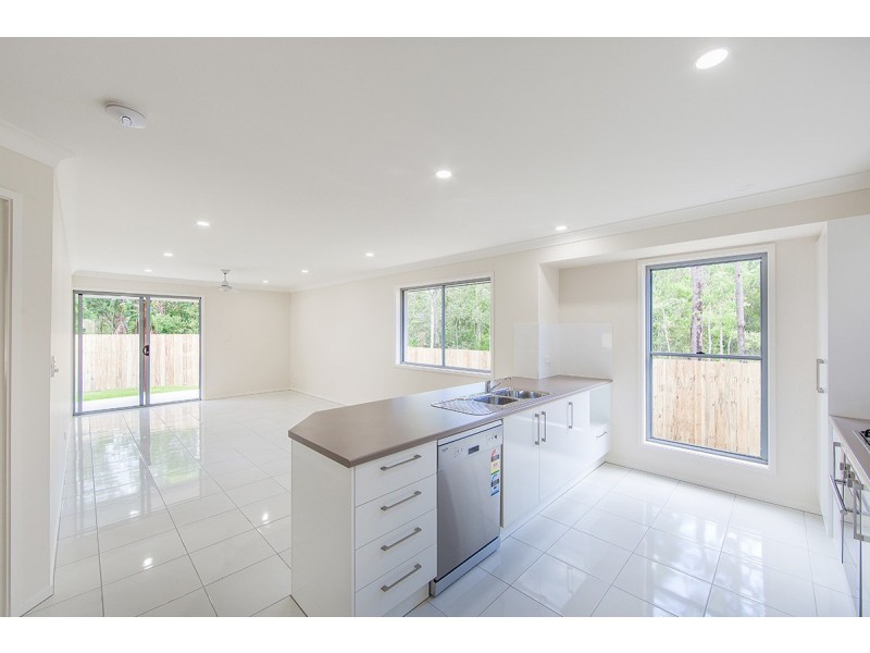 13 Riverpilly Court, Morayfield QLD 4506