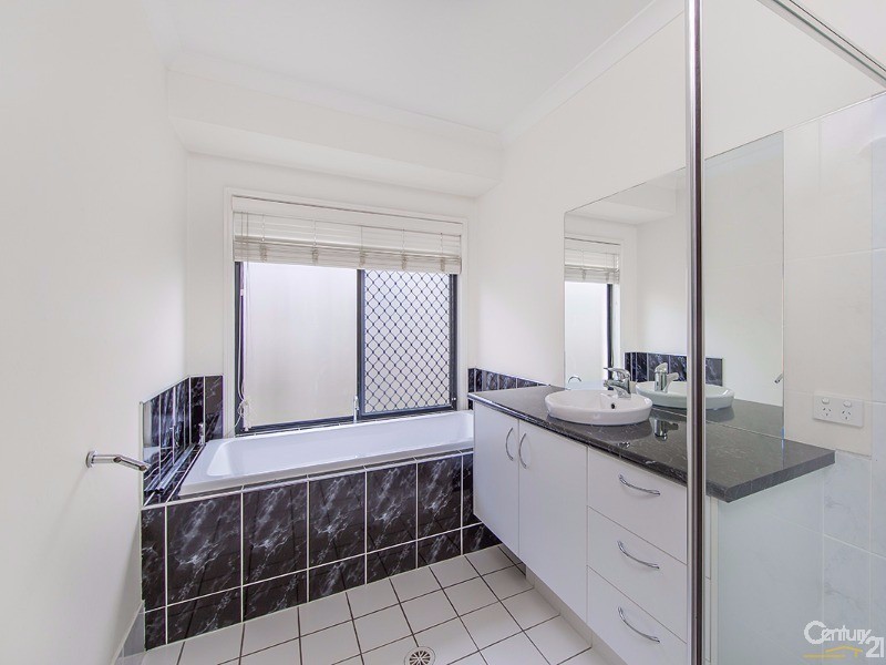 14 Wellington Road, Murrumba Downs QLD 4503