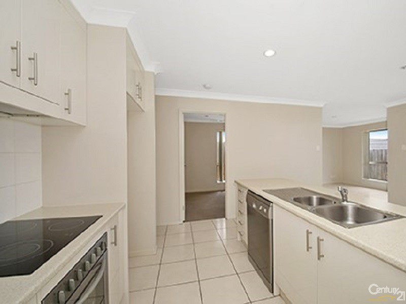 3 Daintree Circuit, North Lakes QLD 4509