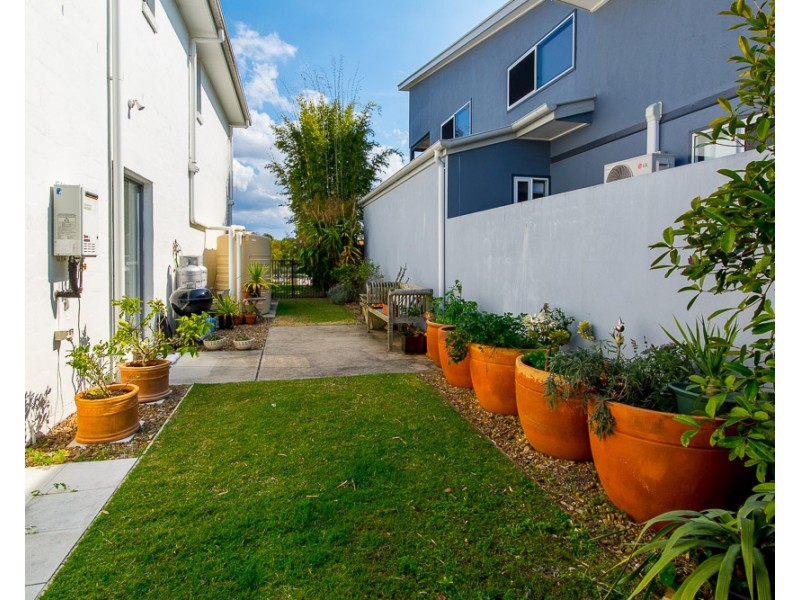 51 Dunebean Drive, Banksia Beach QLD 4507