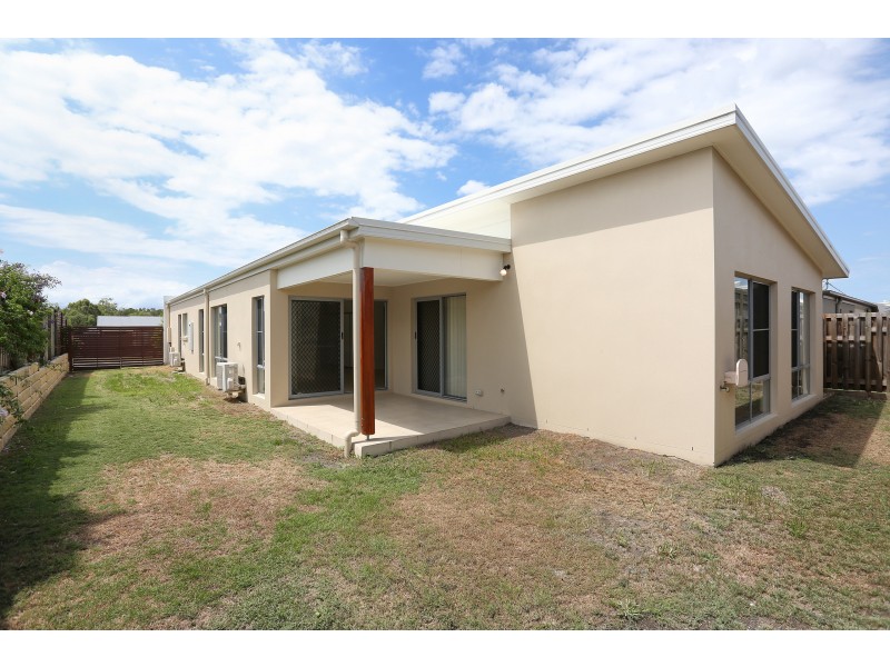 15 Woodlight Street, Mango Hill QLD 4509