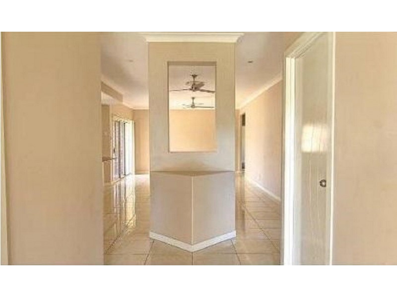 25 Kowari Crescent, North Lakes QLD 4509