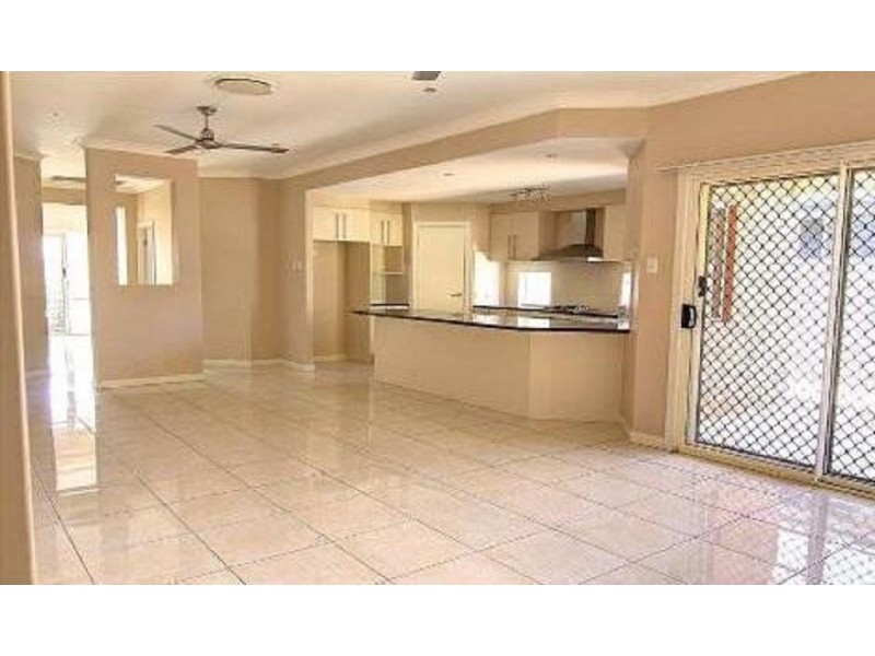 25 Kowari Crescent, North Lakes QLD 4509