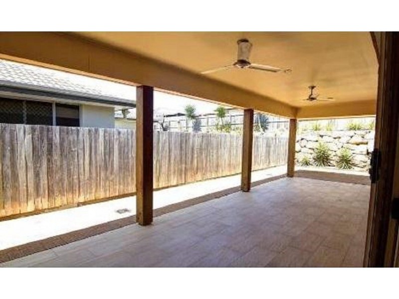 25 Kowari Crescent, North Lakes QLD 4509