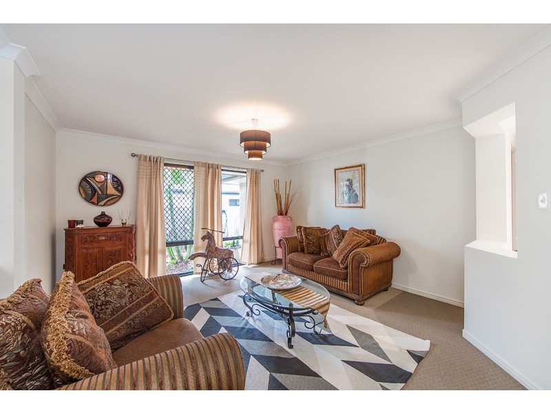 95 Kurrajong Drive, Warner QLD 4500