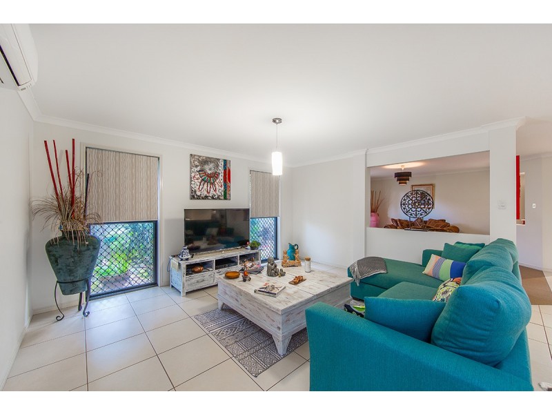 95 Kurrajong Drive, Warner QLD 4500