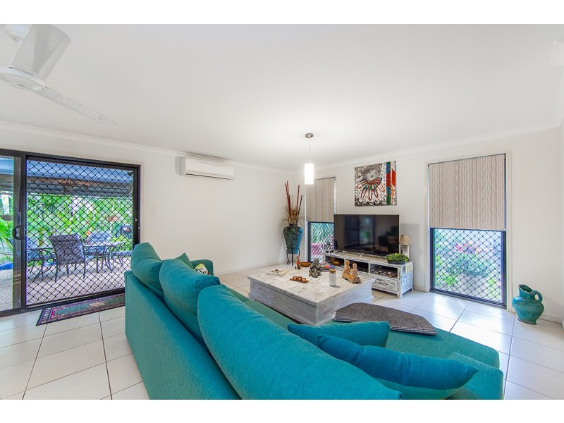 95 Kurrajong Drive, Warner QLD 4500