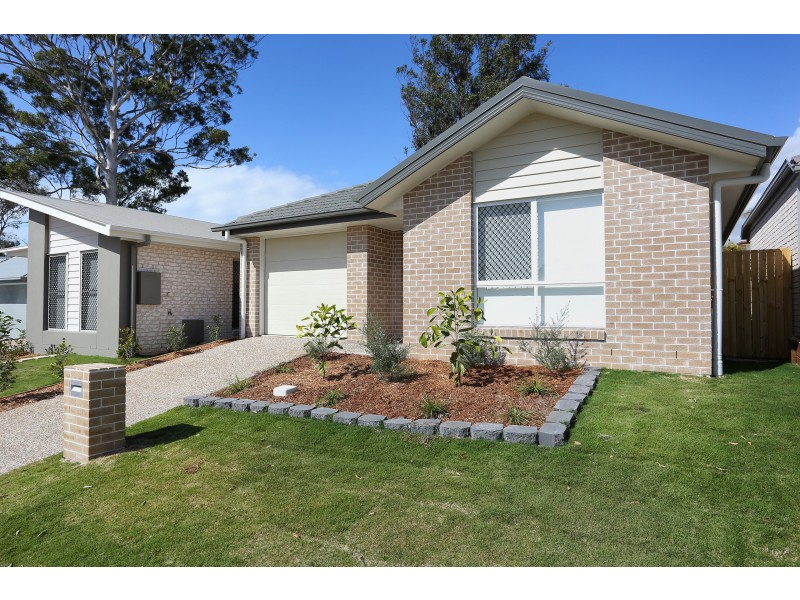 6 Shearer Crescent, Kallangur QLD 4503