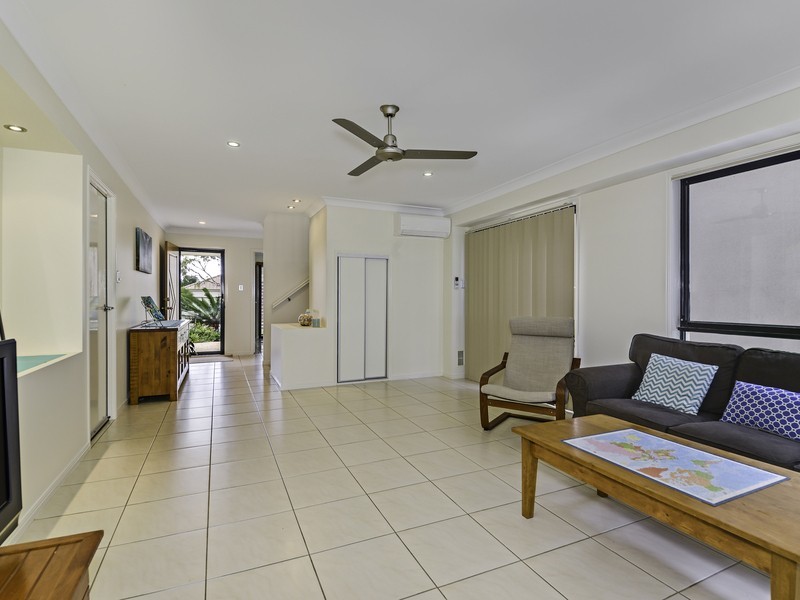 22 Warburton St, Murrumba Downs QLD 4503
