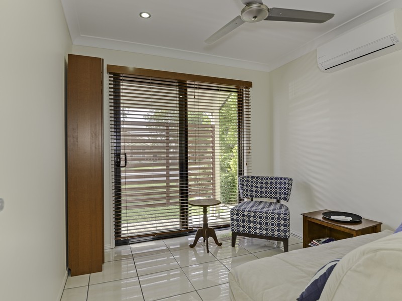 22 Warburton St, Murrumba Downs QLD 4503