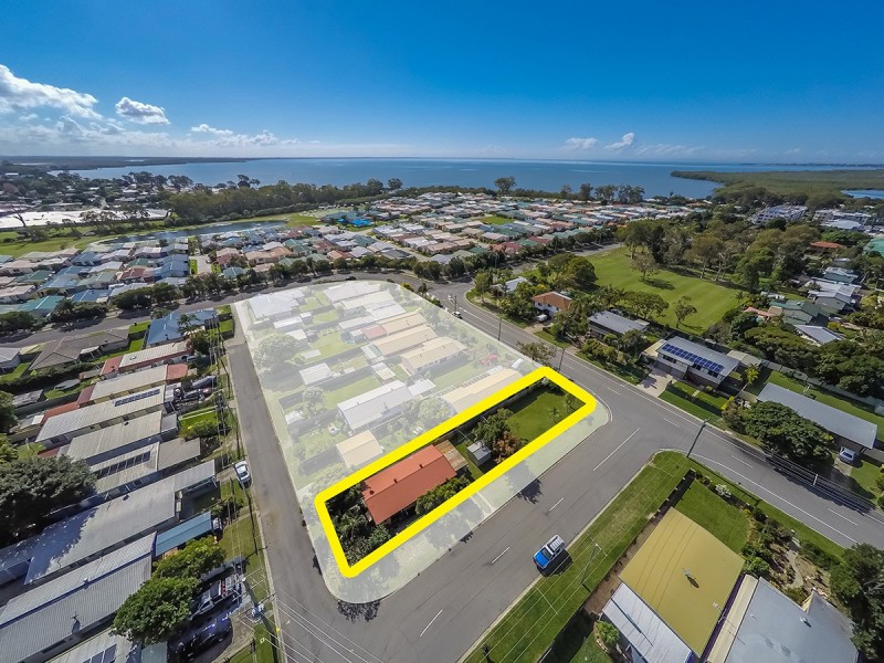 22 Dolphin St, Deception Bay QLD 4508