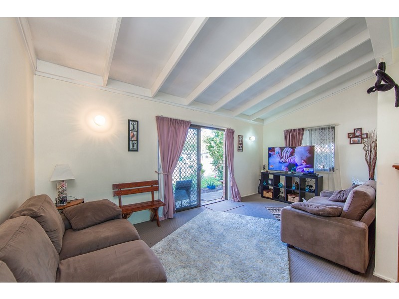 22 Dolphin St, Deception Bay QLD 4508