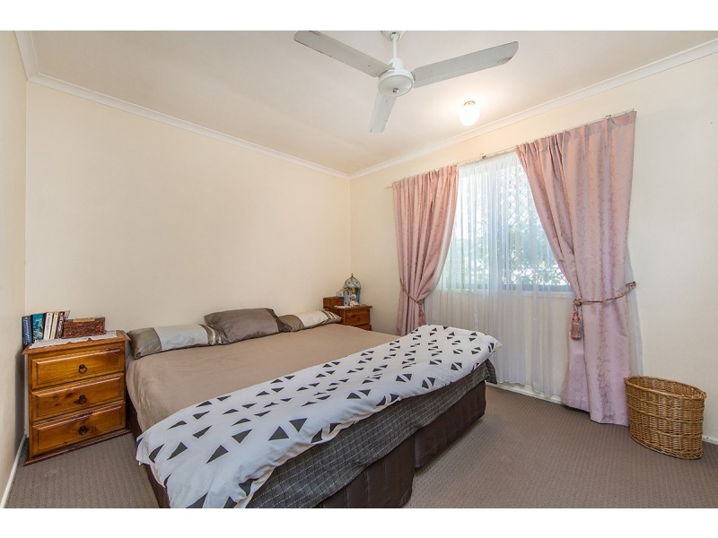 22 Dolphin St, Deception Bay QLD 4508