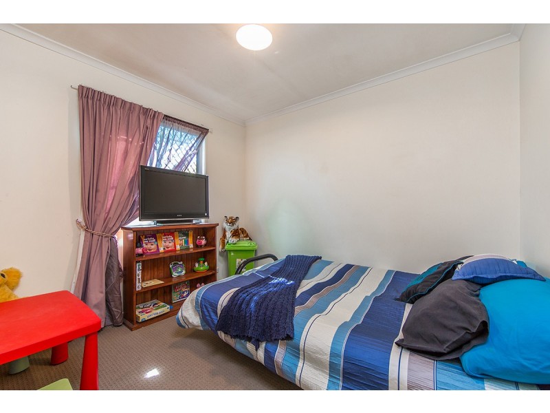 22 Dolphin St, Deception Bay QLD 4508