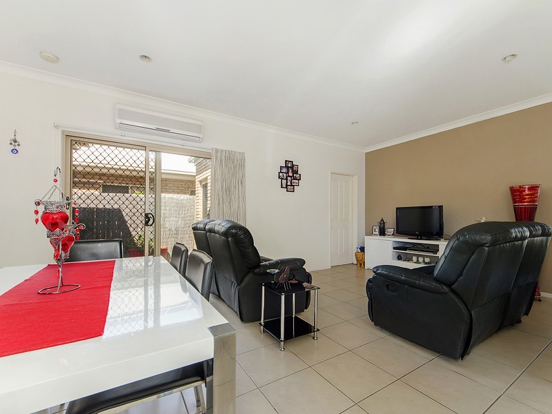 16 Brockman Street, North Lakes QLD 4509