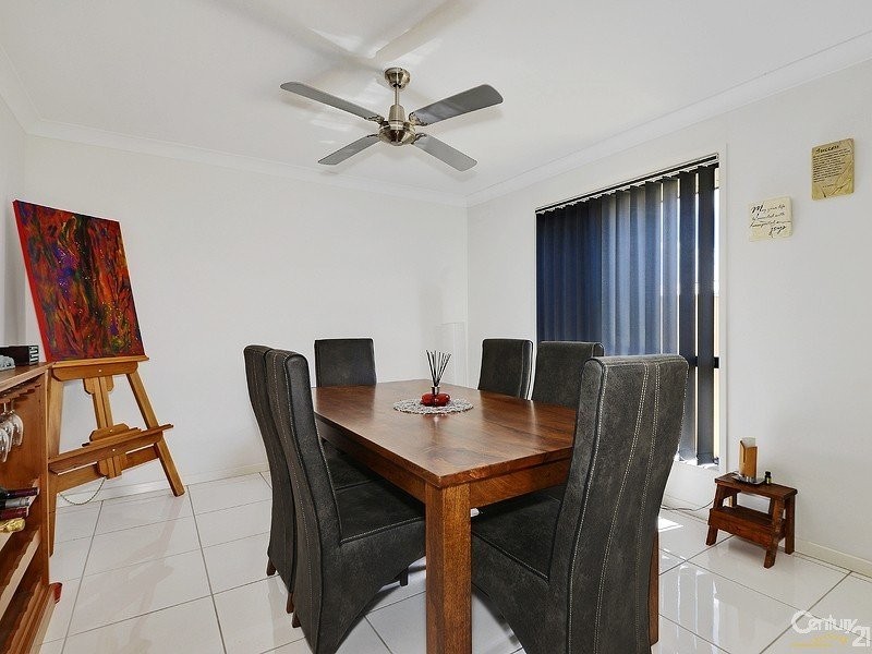 4 Sunstone Circuit, Mango Hill QLD 4509