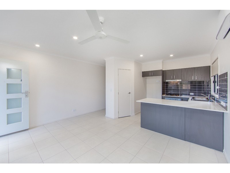 2/38 Shoreview Boulevard, Griffin QLD 4503