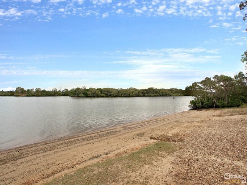 2 Warburton Street, Murrumba Downs QLD 4503