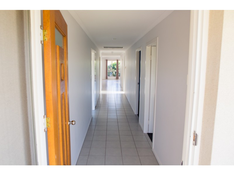 5 Scenic Drive, Murrumba Downs QLD 4503