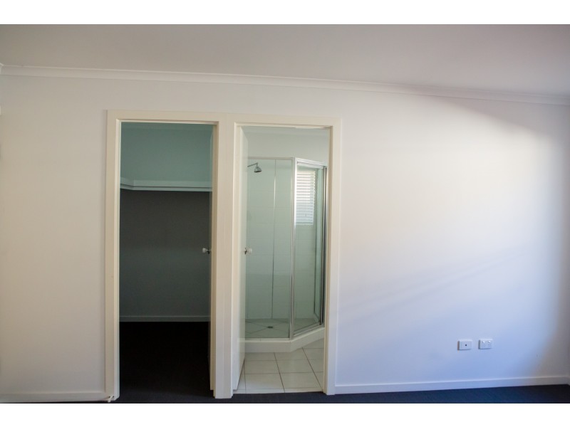 5 Scenic Drive, Murrumba Downs QLD 4503